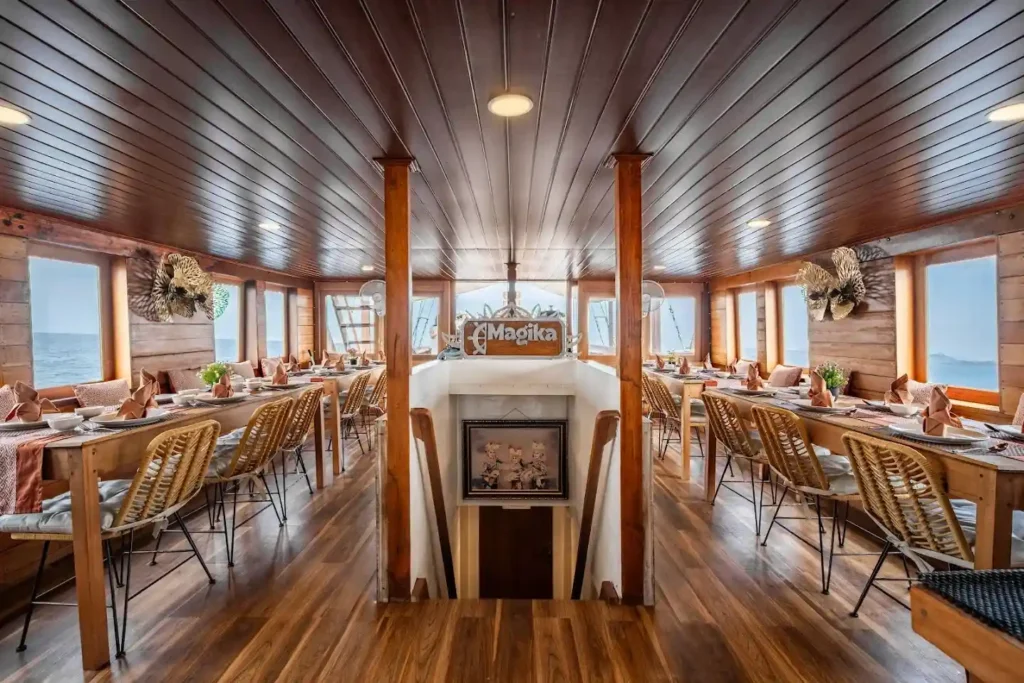 Magika Phinisi - Luxury Phinisi Komodo Charter 2026